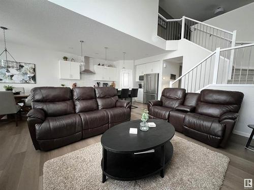 147 Stiles Bend, Leduc, AB - Indoor Photo Showing Living Room