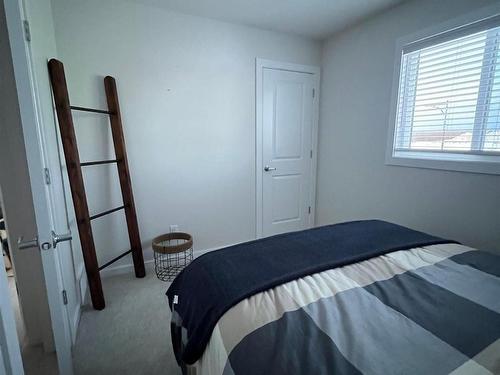 147 Stiles Bend, Leduc, AB - Indoor Photo Showing Bedroom