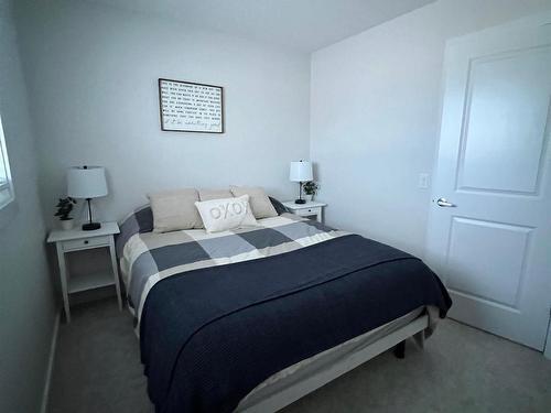 147 Stiles Bend, Leduc, AB - Indoor Photo Showing Bedroom