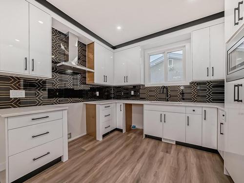 2-12122 43 Street, Edmonton, AB - Indoor Photo Showing Kitchen