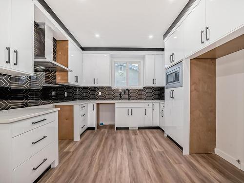 2-12122 43 Street, Edmonton, AB - Indoor Photo Showing Kitchen