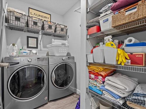 142 Radcliffe Wynd, Fort Saskatchewan, AB - Indoor Photo Showing Laundry Room