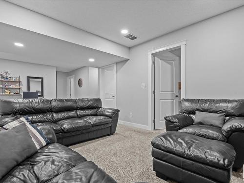 142 Radcliffe Wynd, Fort Saskatchewan, AB - Indoor