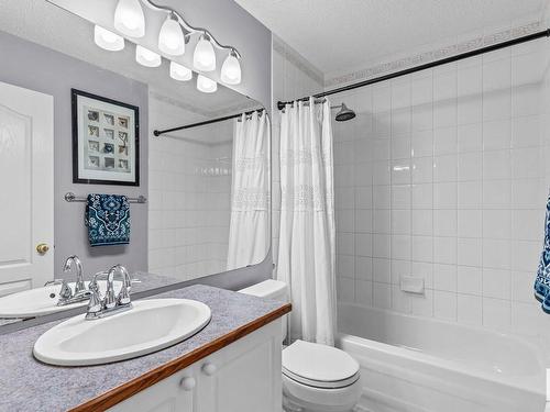 145 Dechene Road, Edmonton, AB - Indoor Photo Showing Bathroom