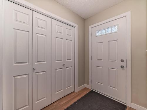 17333 8A Avenue Sw, Edmonton, AB - Indoor Photo Showing Other Room