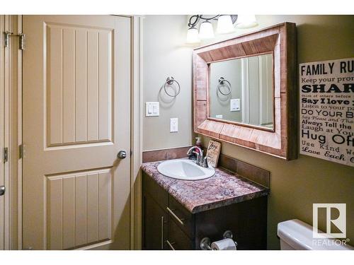 61021 Rge Rd 451, Rural Bonnyville M.D., AB - Indoor Photo Showing Bathroom