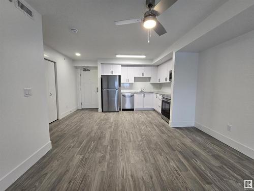 414 9504 182 Street, Edmonton, AB - Indoor Photo Showing Kitchen