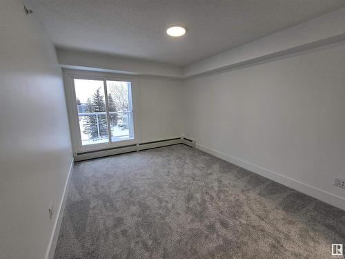 414 9504 182 Street, Edmonton, AB - Indoor Photo Showing Other Room