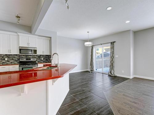 615 176 Street Sw, Edmonton, AB - Indoor Photo Showing Kitchen With Upgraded Kitchen