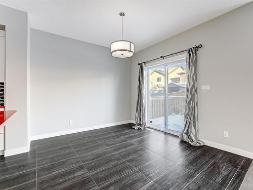 615 176 Street Sw, Edmonton, AB - Indoor Photo Showing Other Room