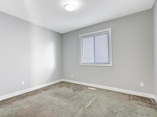 615 176 Street Sw, Edmonton, AB - Indoor Photo Showing Other Room