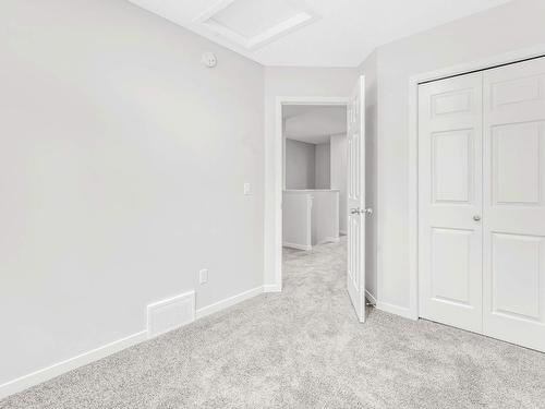 9574 Carson Bend, Edmonton, AB - Indoor Photo Showing Other Room