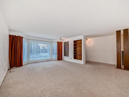 4912 116 Street, Edmonton, AB - Indoor Photo Showing Other Room