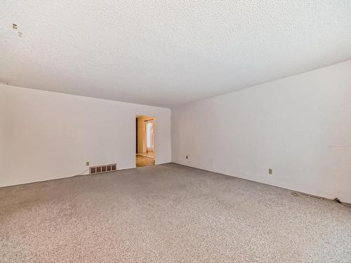 4912 116 Street, Edmonton, AB - Indoor Photo Showing Other Room