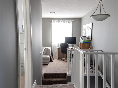 76 Dalquist Bay, Leduc, AB - Indoor Photo Showing Other Room