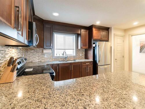 10138 143 Street, Edmonton, AB - Indoor Photo Showing Kitchen With Upgraded Kitchen