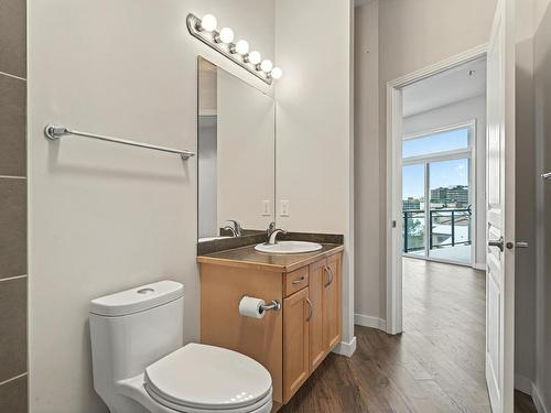 442 4827 104A Street, Edmonton, AB - Indoor Photo Showing Bathroom