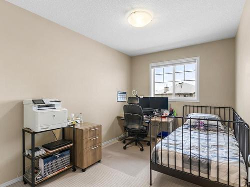 15 2816 34 Avenue, Edmonton, AB - Indoor Photo Showing Other Room