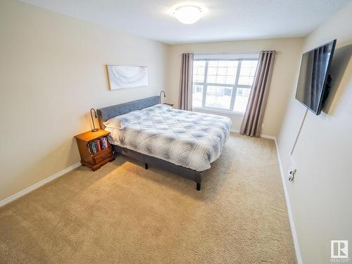 21720 99A Avenue, Edmonton, AB - Indoor Photo Showing Bedroom