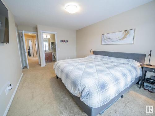 21720 99A Avenue, Edmonton, AB - Indoor Photo Showing Bedroom