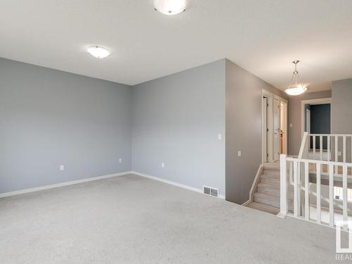 1050 Mckinney Green, Edmonton, AB - Indoor Photo Showing Other Room