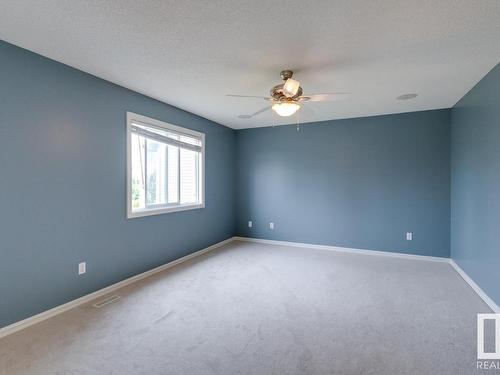 1050 Mckinney Green, Edmonton, AB - Indoor Photo Showing Other Room