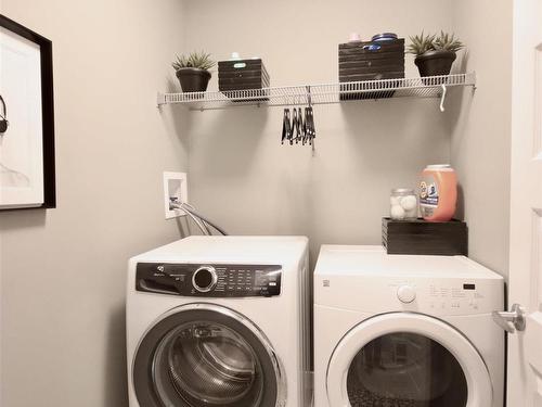 20728 99 Avenue, Edmonton, AB - Indoor Photo Showing Laundry Room