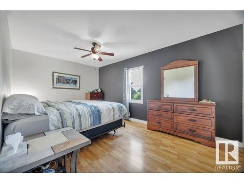 472060 Rr 231, Rural Wetaskiwin County, AB - Indoor Photo Showing Bedroom