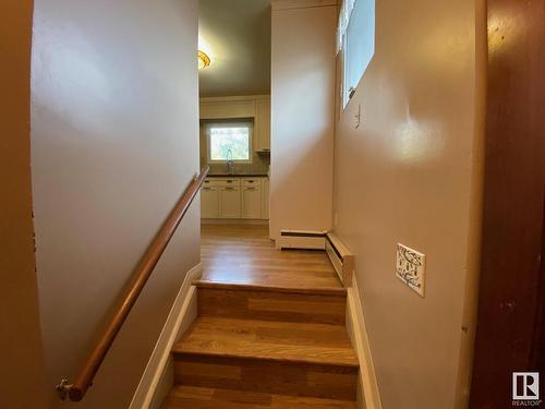 4618 47 Avenue, Wetaskiwin, AB - Indoor Photo Showing Other Room