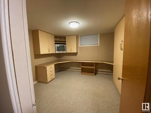 4618 47 Avenue, Wetaskiwin, AB - Indoor Photo Showing Other Room