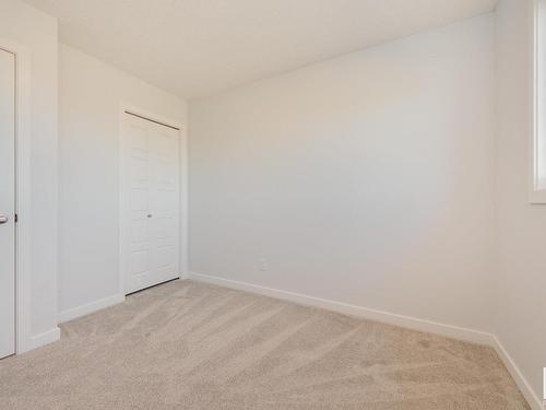 2456 Trumpeter Way, Edmonton, AB - Indoor Photo Showing Other Room