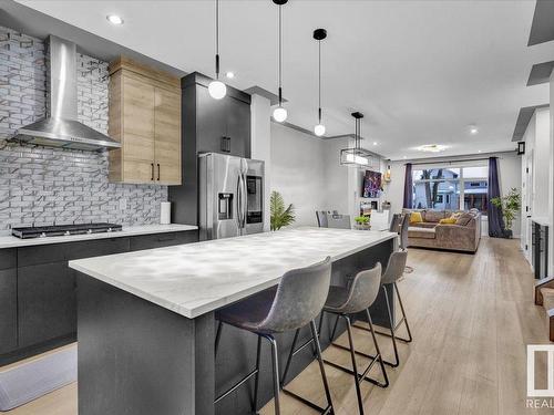 9623 154 Street Nw, Edmonton, AB - Indoor Photo Showing Kitchen With Upgraded Kitchen