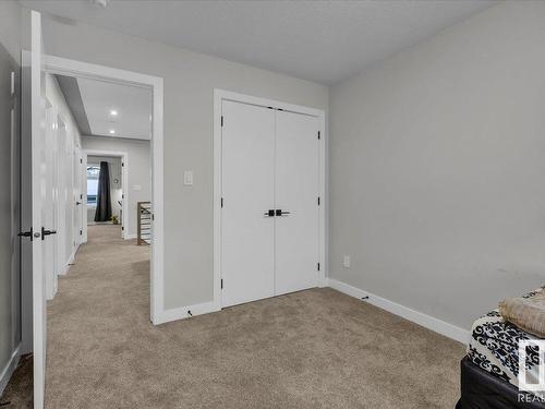 9623 154 Street Nw, Edmonton, AB - Indoor Photo Showing Other Room