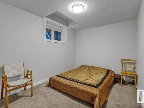 9623 154 Street Nw, Edmonton, AB - Indoor Photo Showing Bedroom