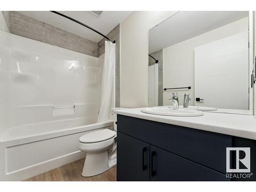 22527 99 Avenue, Edmonton, AB - Indoor Photo Showing Bathroom