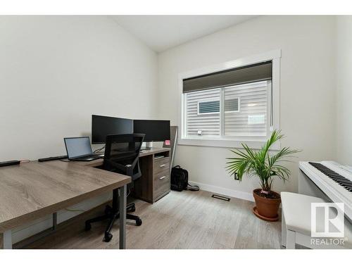 22527 99 Avenue, Edmonton, AB - Indoor Photo Showing Office