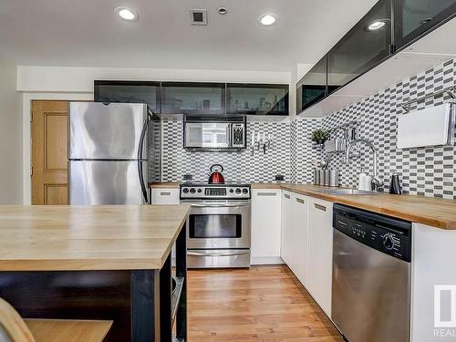 808 10134 100 Street, Edmonton, AB - Indoor Photo Showing Kitchen