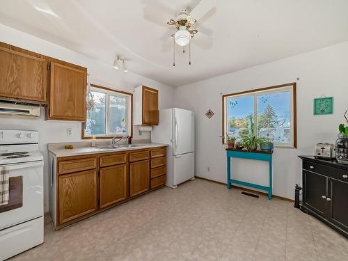 4528 46B St, Rural Lac Ste. Anne County, AB - Indoor Photo Showing Kitchen With Double Sink