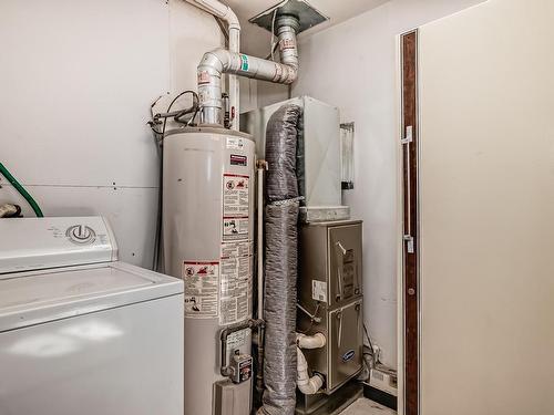 4528 46B St, Rural Lac Ste. Anne County, AB - Indoor Photo Showing Laundry Room