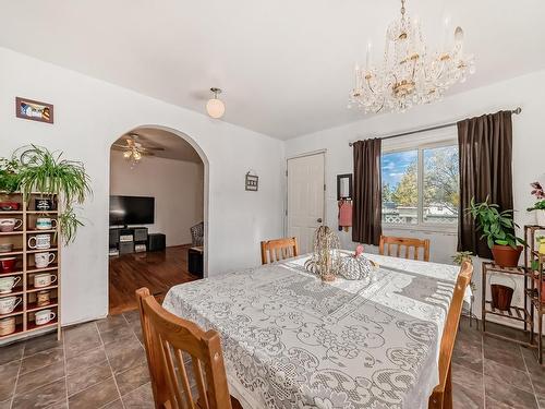 4528 46B St, Rural Lac Ste. Anne County, AB - Indoor Photo Showing Dining Room