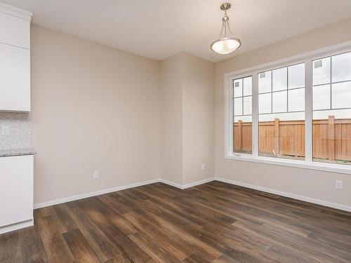 20516 22 Avenue, Edmonton, AB - Indoor Photo Showing Other Room