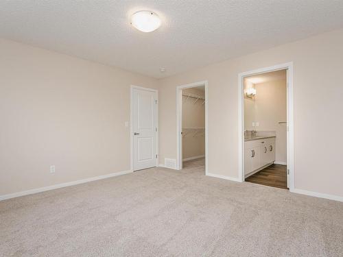 20516 22 Avenue, Edmonton, AB - Indoor Photo Showing Other Room