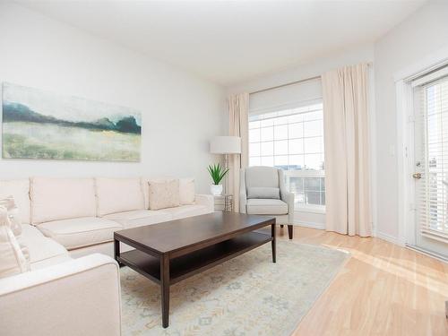 365 2750 55 Street, Edmonton, AB - Indoor Photo Showing Living Room