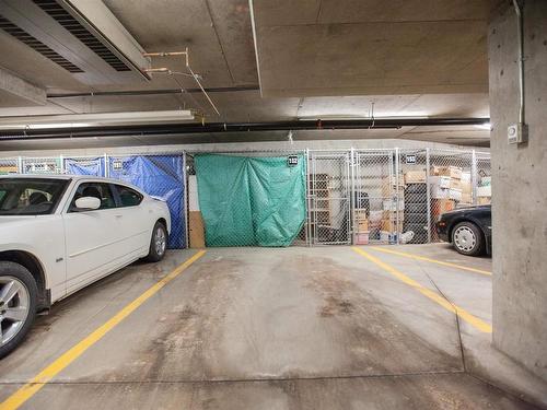 365 2750 55 Street, Edmonton, AB - Indoor Photo Showing Garage