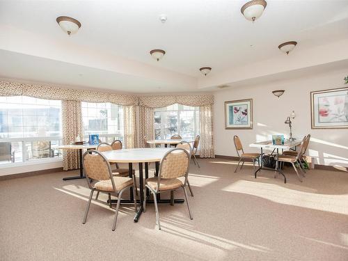 365 2750 55 Street, Edmonton, AB - Indoor Photo Showing Dining Room