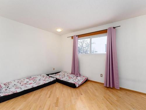 14511 117 Street, Edmonton, AB - Indoor Photo Showing Bedroom