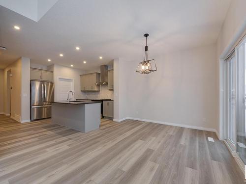 13023 213 Street, Edmonton, AB - Indoor Photo Showing Kitchen With Upgraded Kitchen