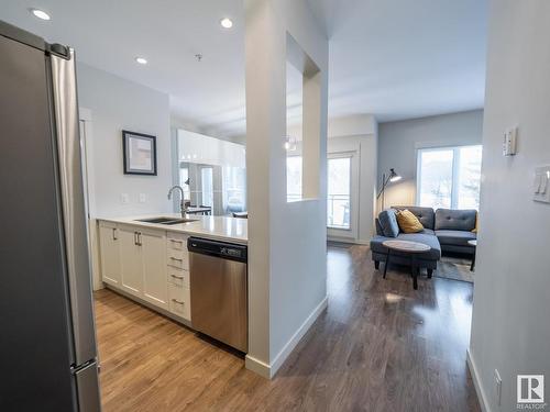 306 5 St Louis Street, St. Albert, AB - Indoor Photo Showing Kitchen With Double Sink