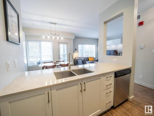 306 5 St Louis Street, St. Albert, AB - Indoor Photo Showing Kitchen With Double Sink