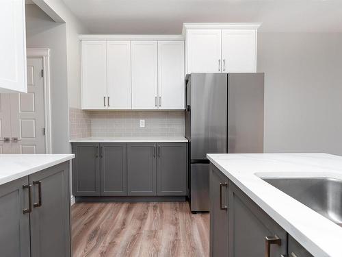 16720 30 Avenue, Edmonton, AB - Indoor Photo Showing Kitchen